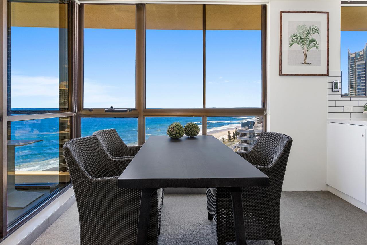 Capricorn One Beachside Holiday Apartments - Official Gold Coast Exterior foto