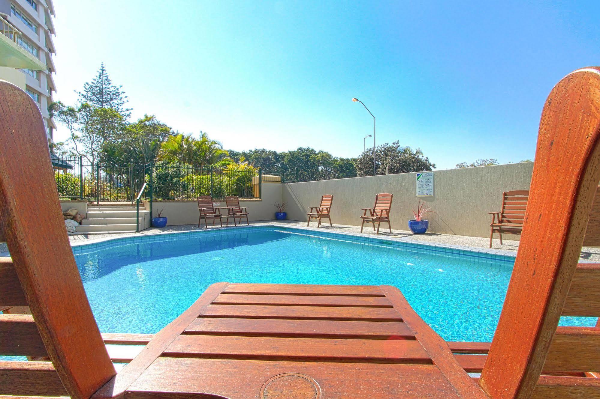 Capricorn One Beachside Holiday Apartments - Official Gold Coast Exterior foto